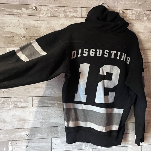 Beartooth “Disgusting” tour Hockey Style Sweater - Picture 4 of 8